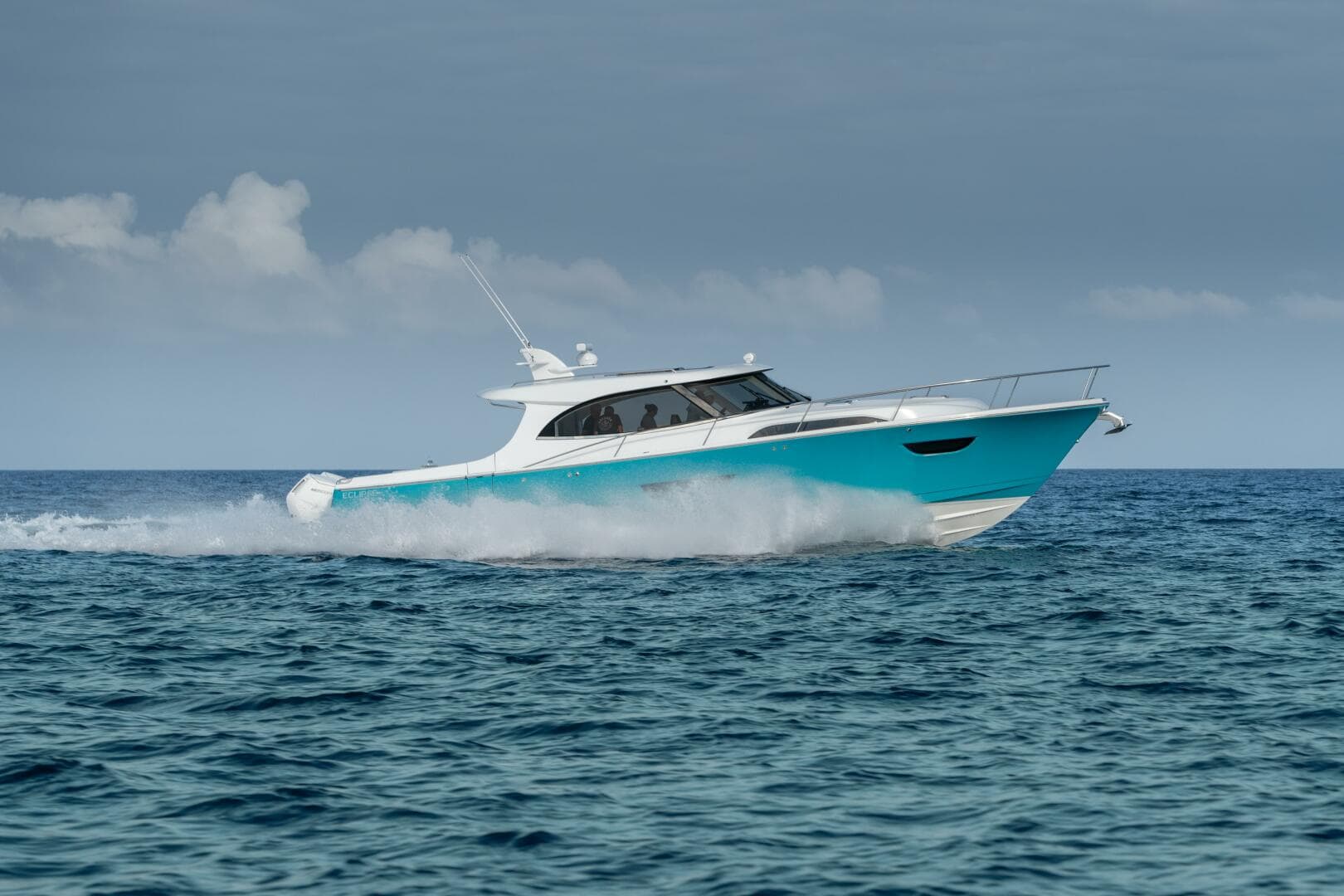 ECLIPSE 505 Shadow - 