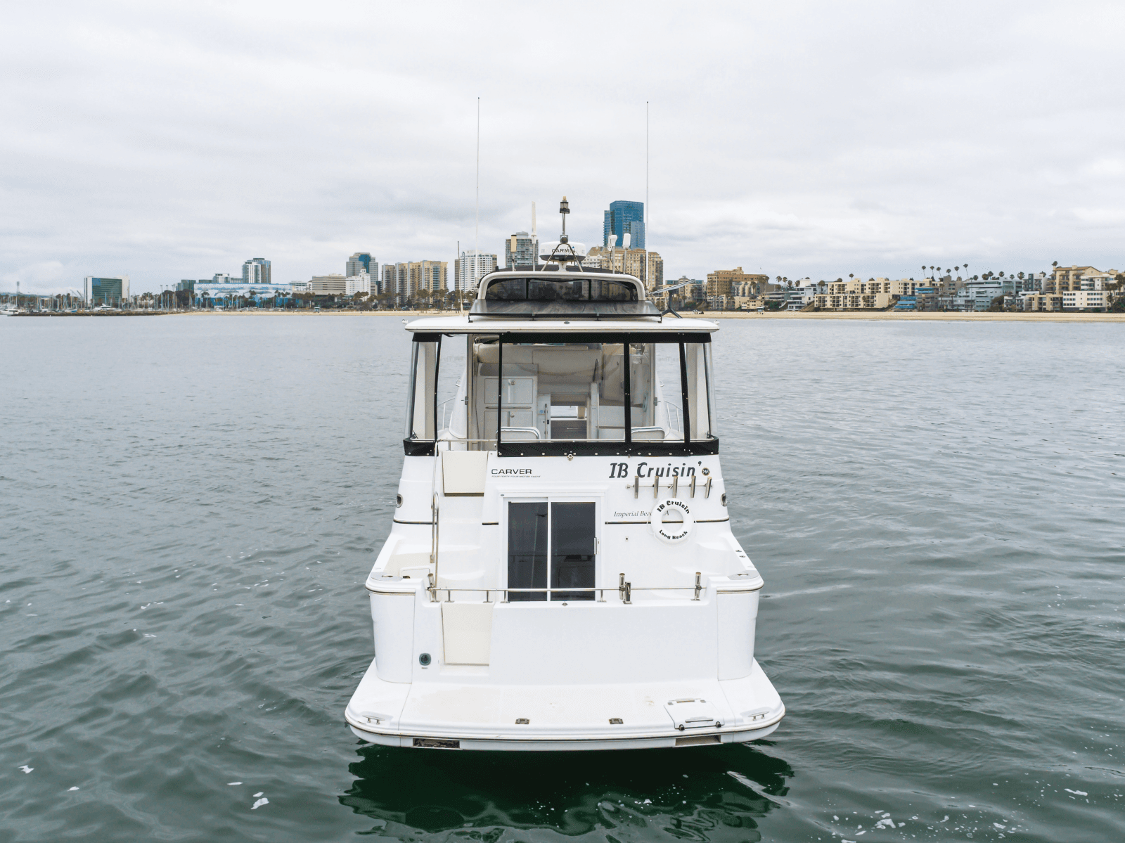 2001 Carver 444