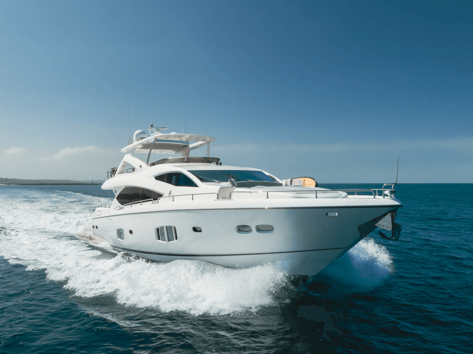 2011 Sunseeker 88 Yacht