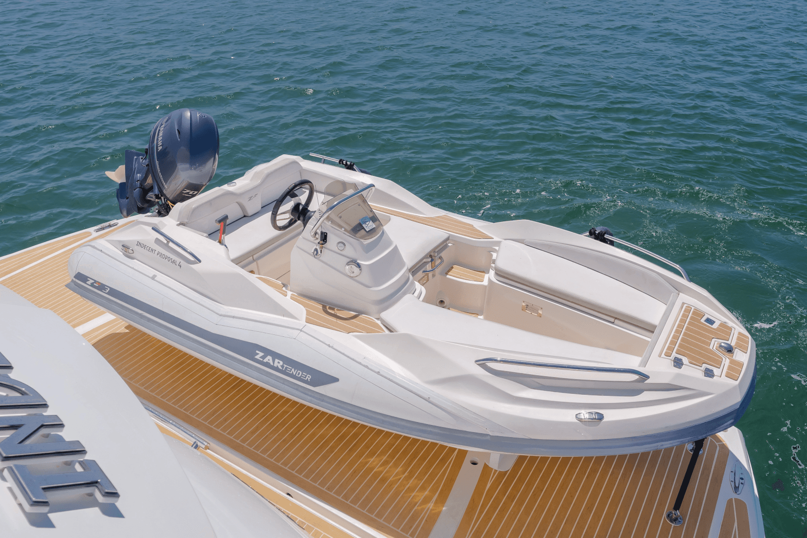 2011 Sunseeker 88 Yacht