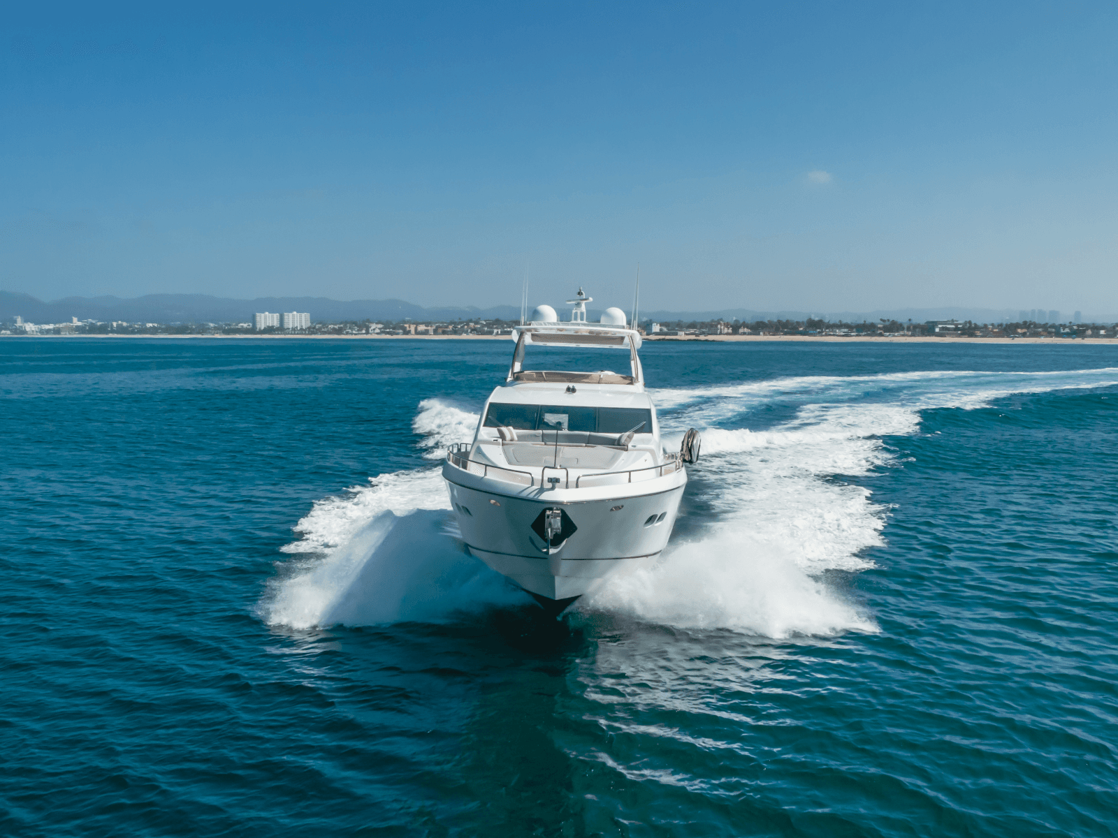 2011 Sunseeker 88 Yacht