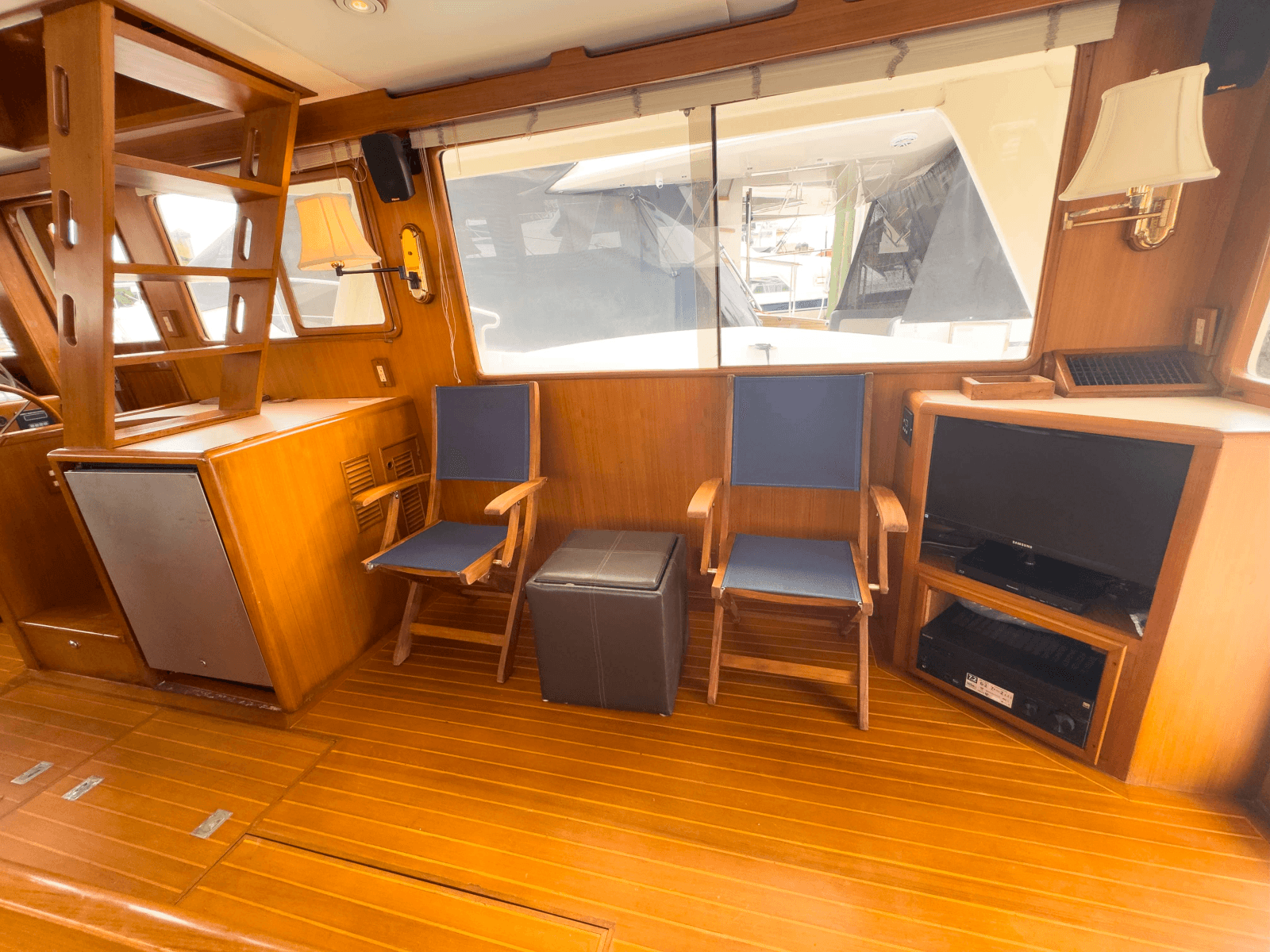 1997 Offshore Yachts Sedan