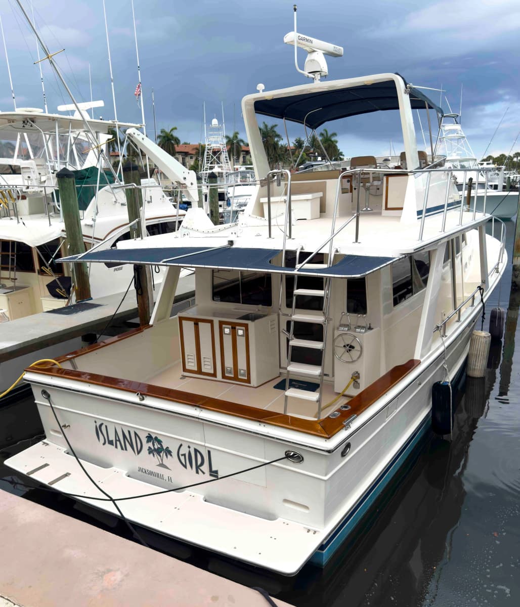 1997 Offshore Yachts Sedan