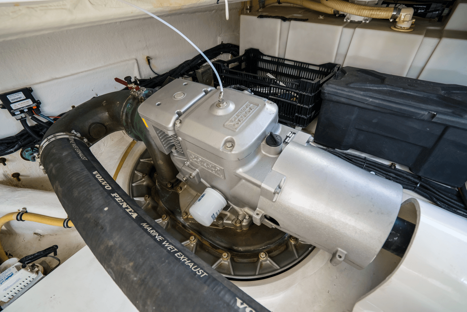 2013 Riviera 53 Enclosed Flybridge