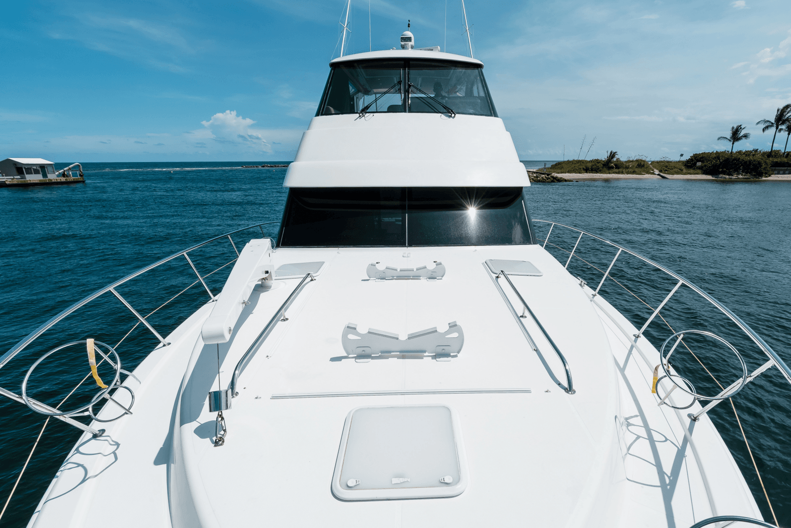2013 Riviera 53 Enclosed Flybridge