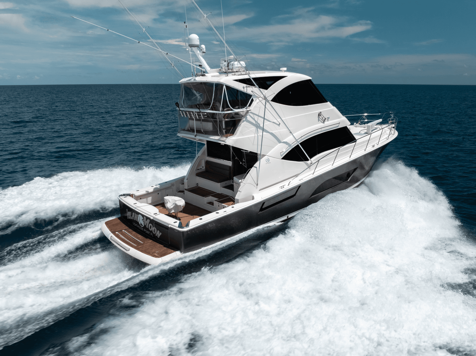 2013 Riviera 53 Enclosed Flybridge