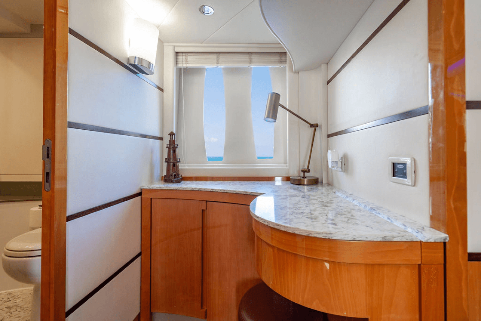2006 Pershing 62