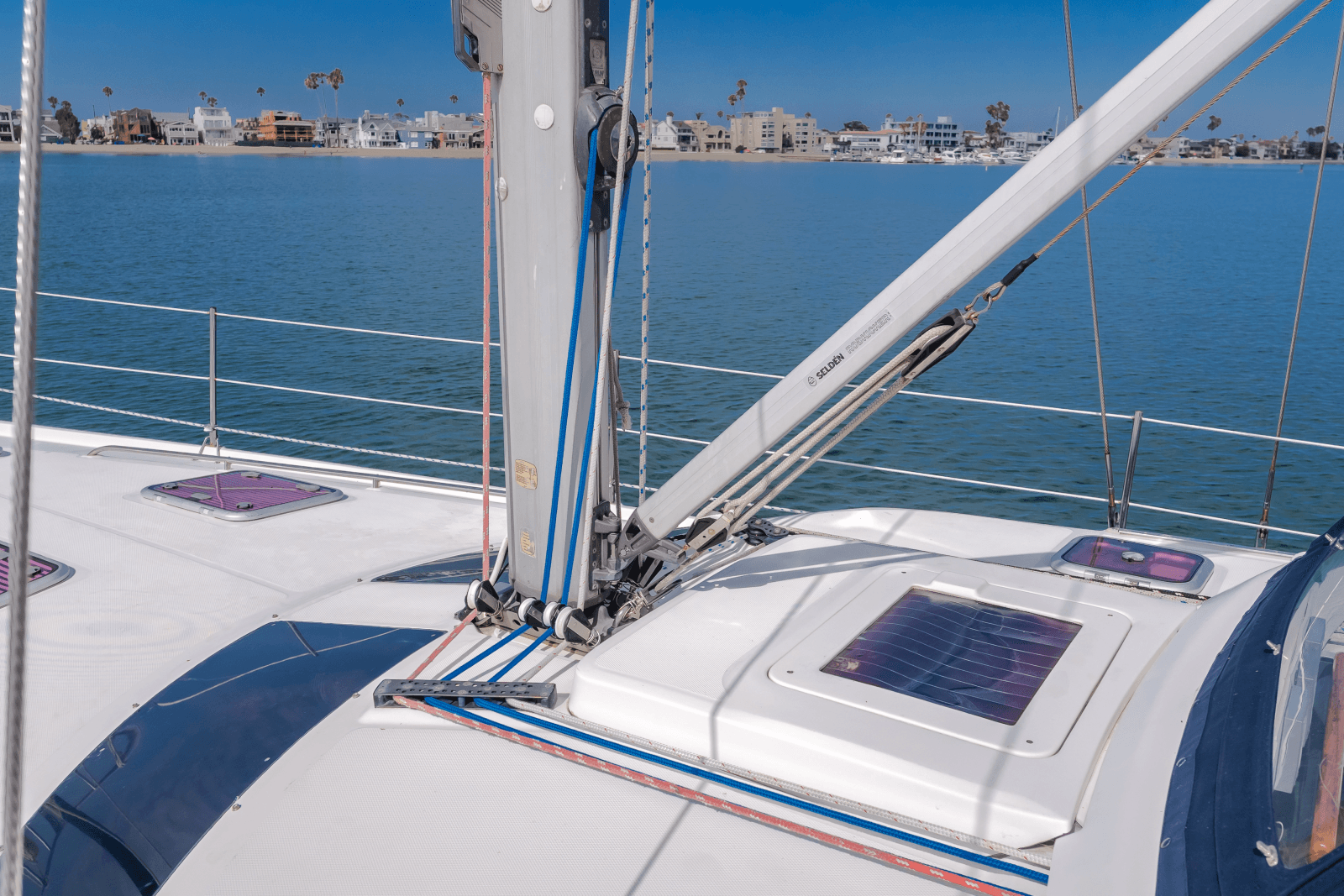 2001 Hunter Passage 450
