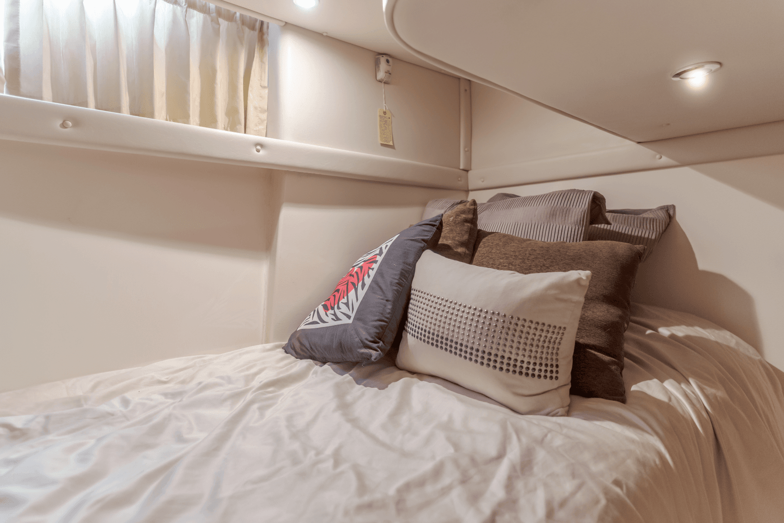 2006 Carver 46 Motor Yacht