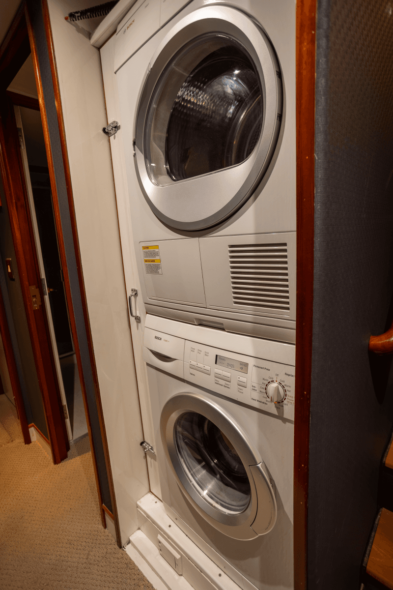 1997 Crescent Custom 114