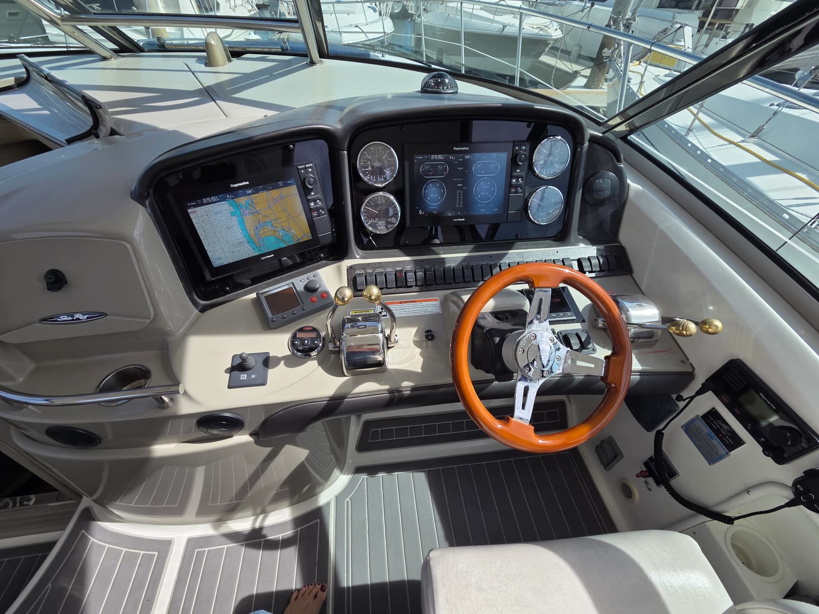 2007 Sea Ray Sundancer 40