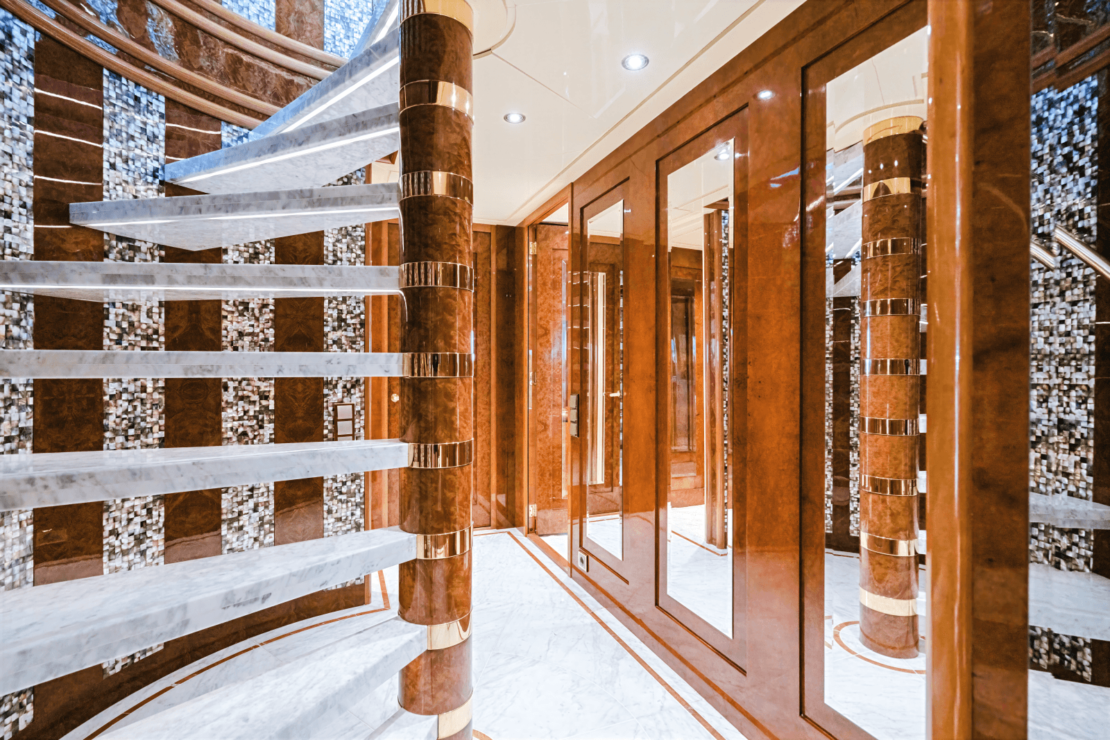 2001 Heesen Yachts 40M