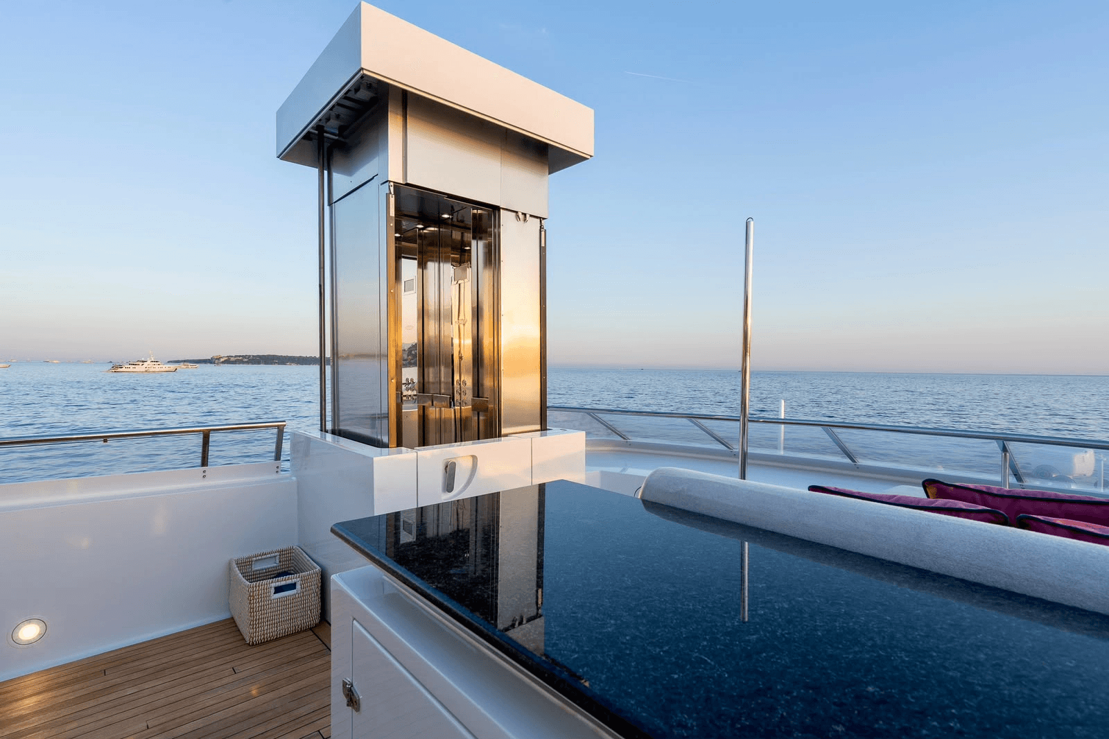 2001 Heesen Yachts 40M