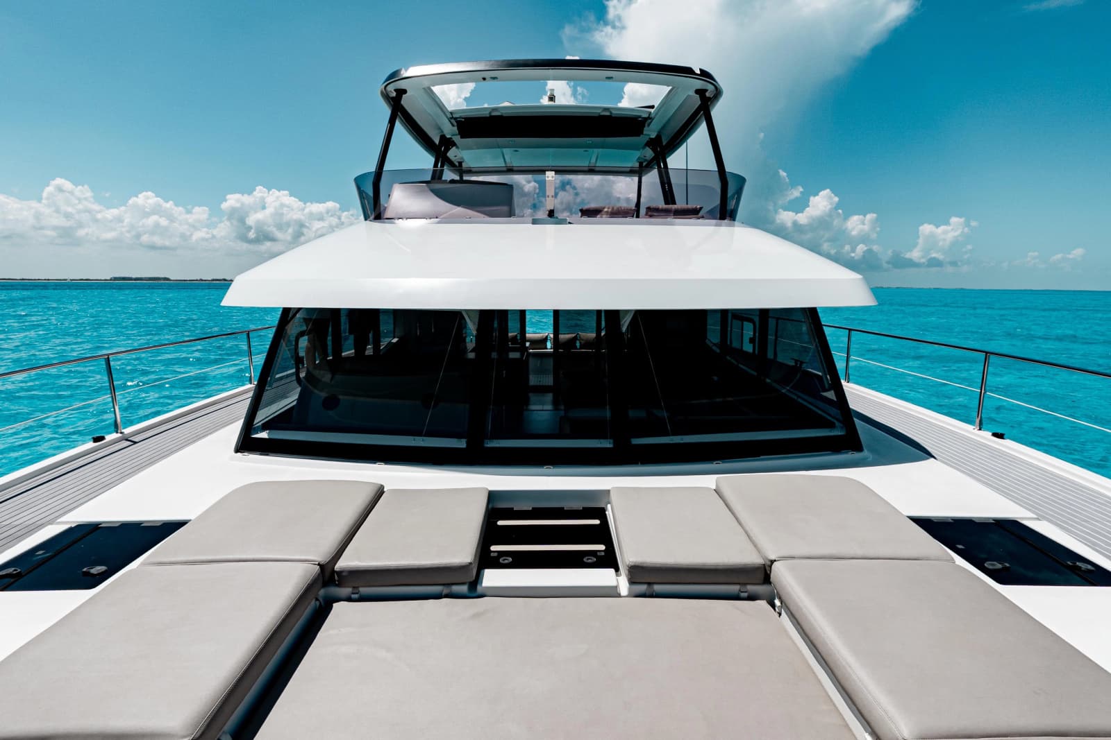 2020 Fountaine Pajot MY6