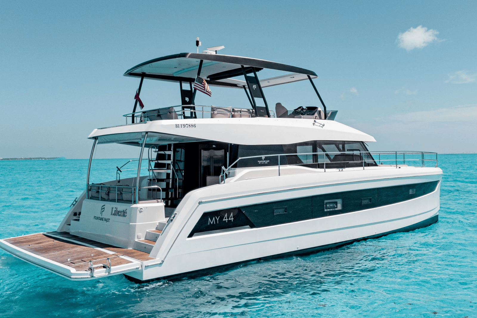 2020 Fountaine Pajot MY6