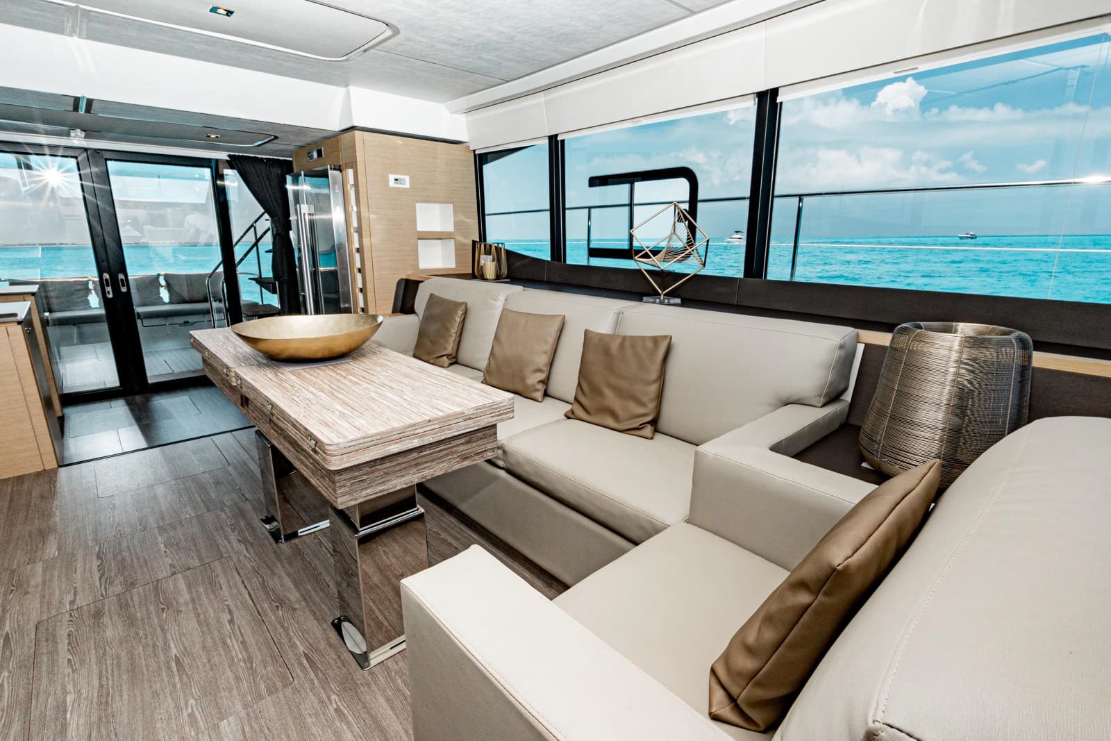 2020 Fountaine Pajot MY6