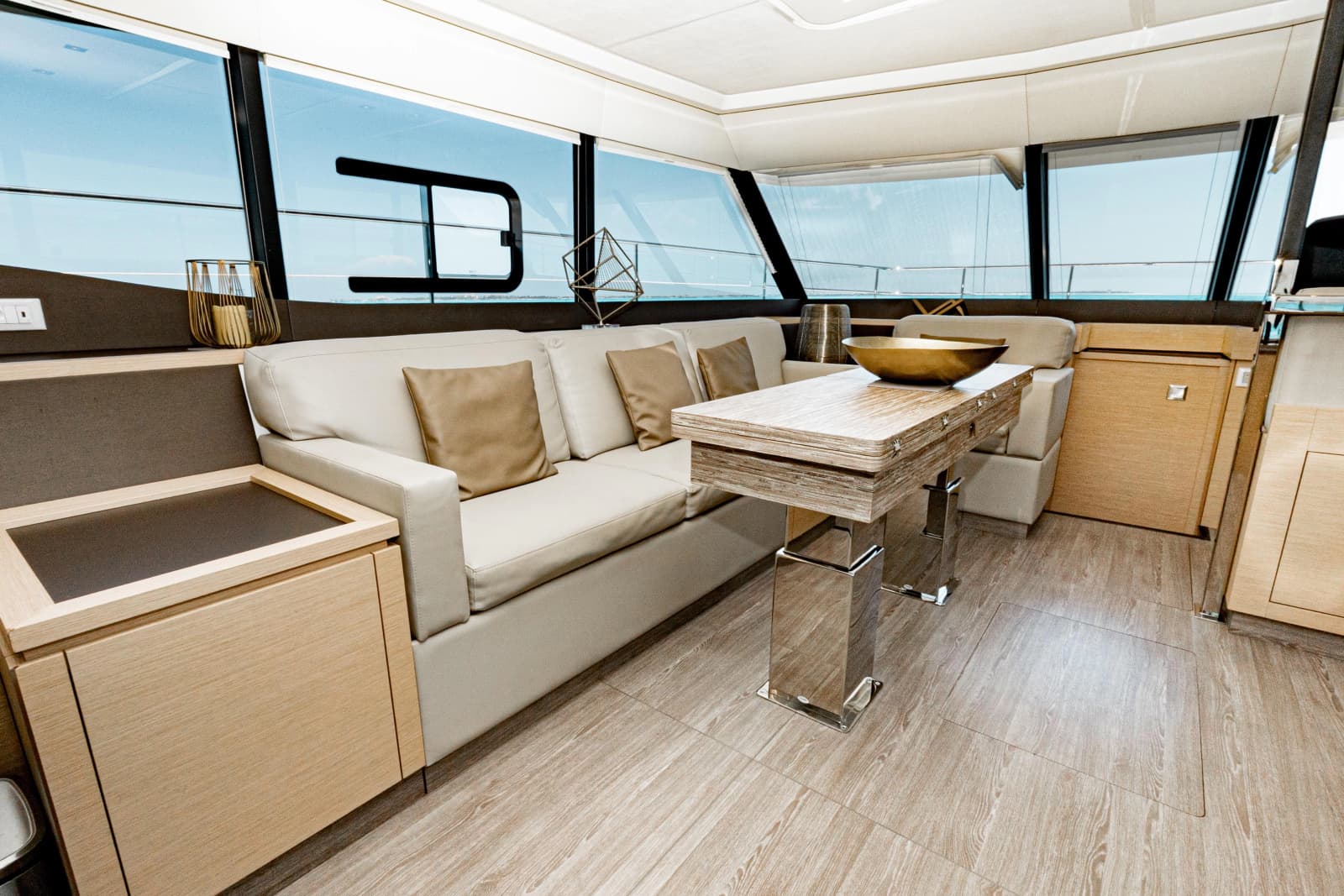 2020 Fountaine Pajot MY6