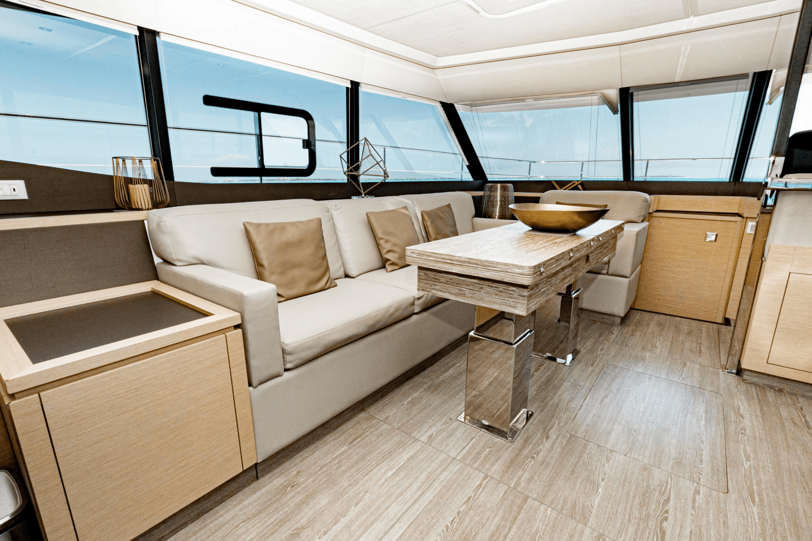 2020 Fountaine Pajot MY6