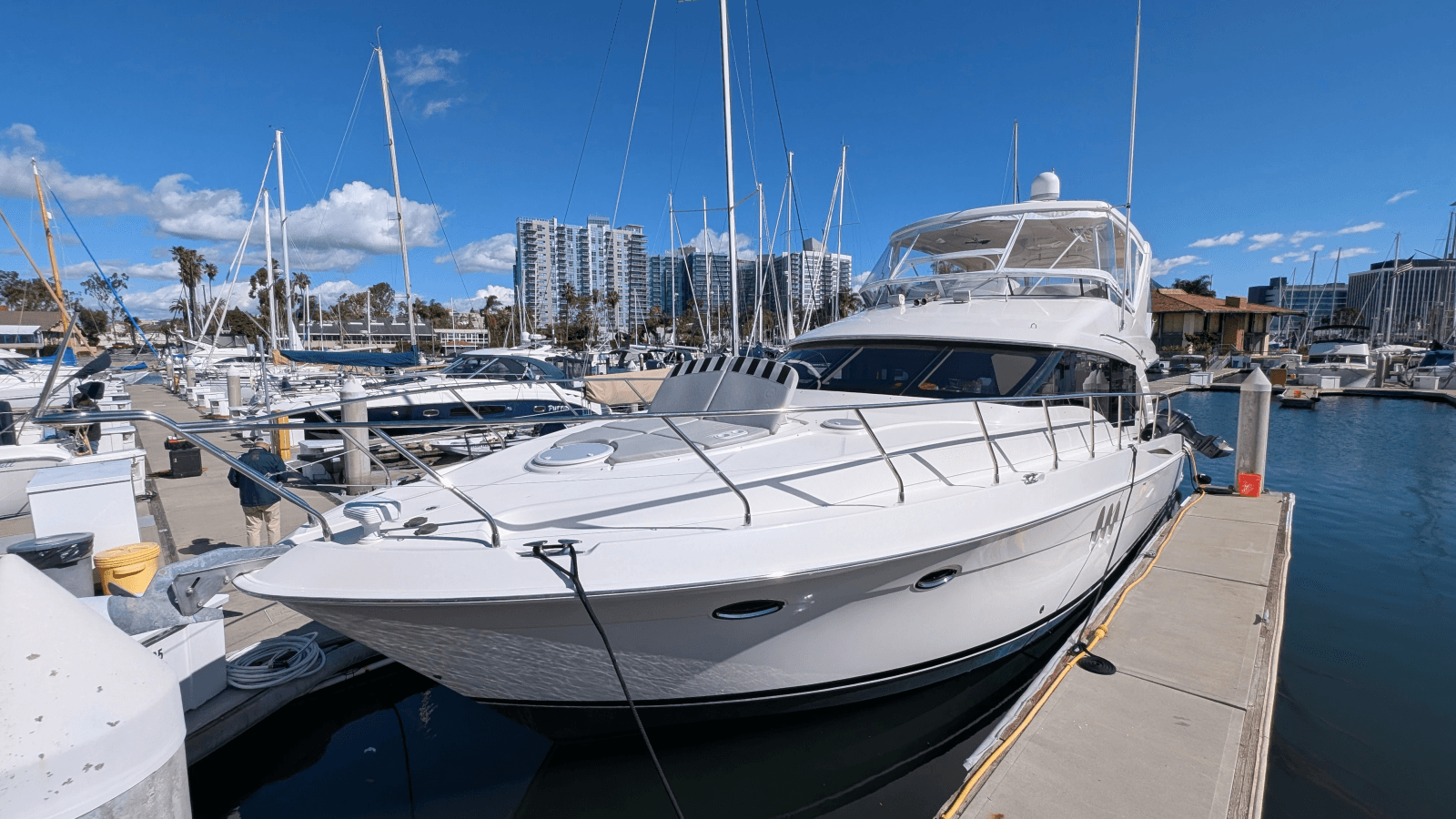 2010 Ovation Flybridge