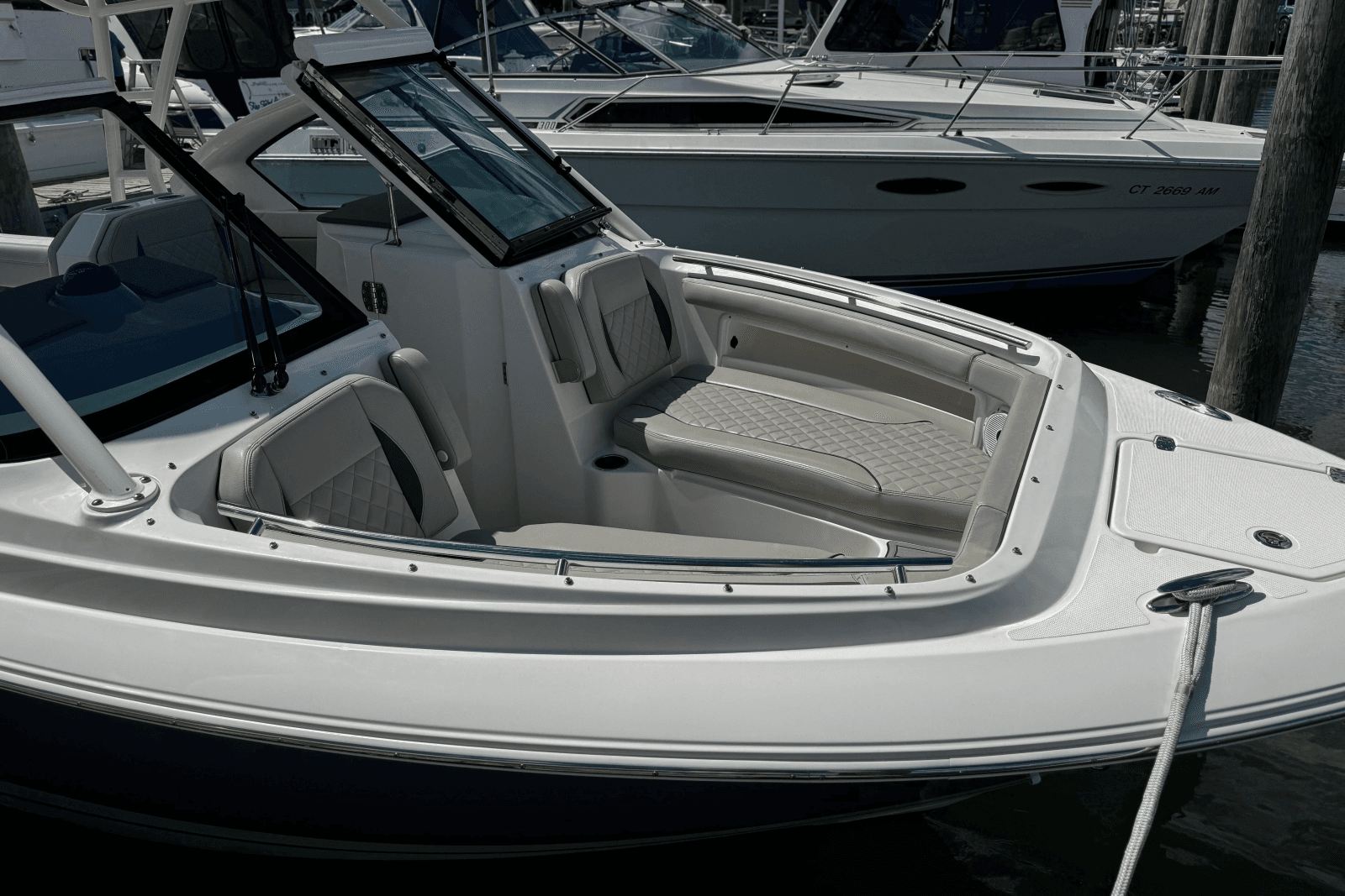 2023 Pursuit DC 266 Dual Console