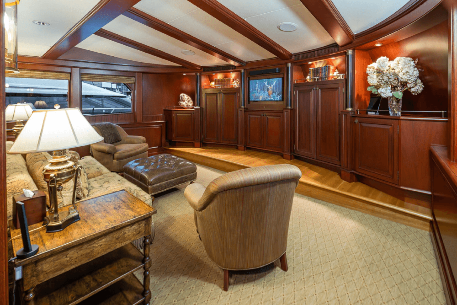 1989 Delta Marine Flybridge Motoryacht