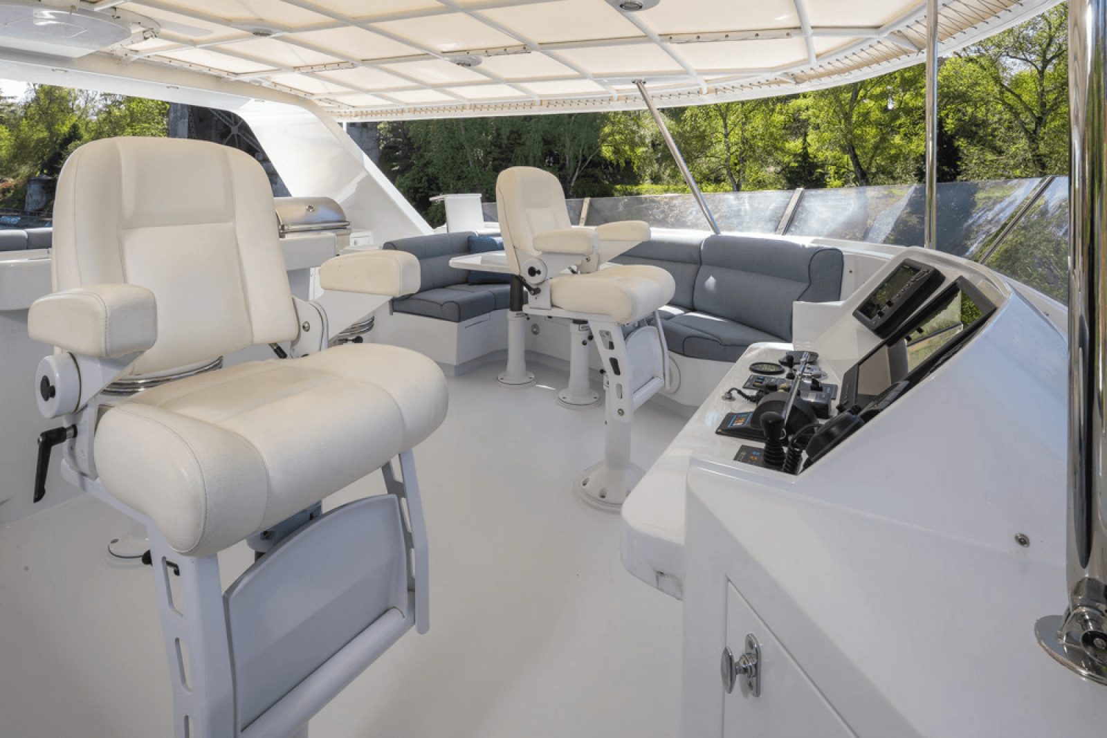 1989 Delta Marine Flybridge Motoryacht