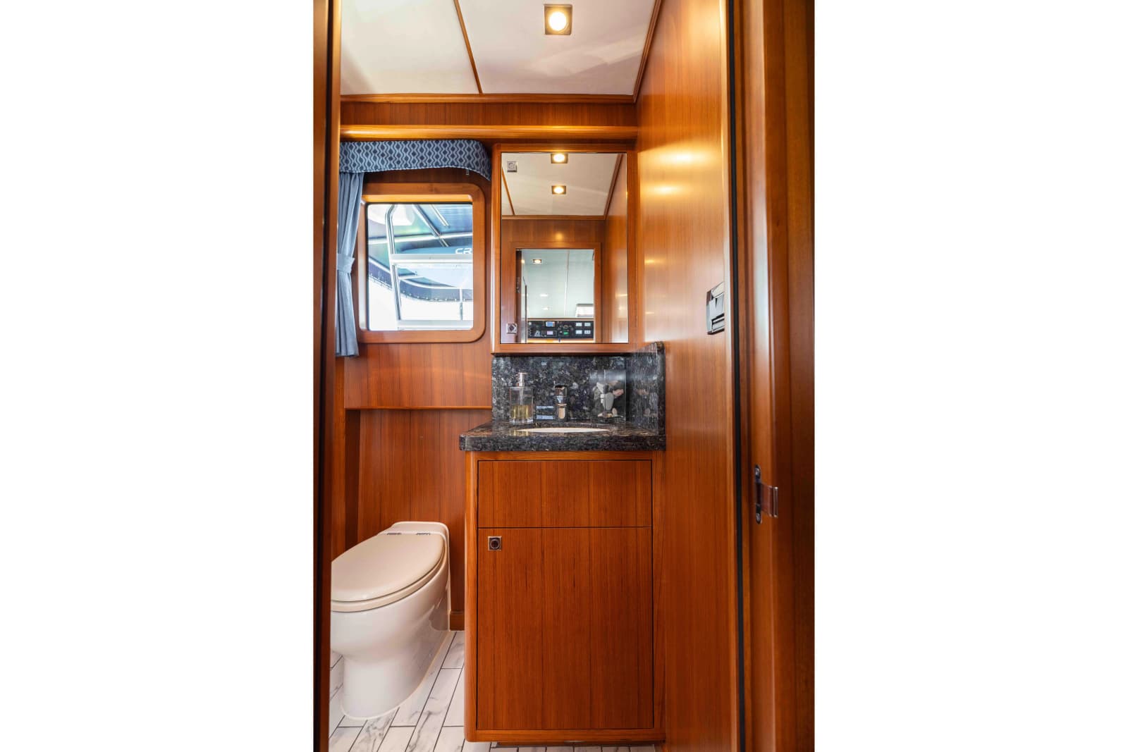 2022 Nordhavn N63