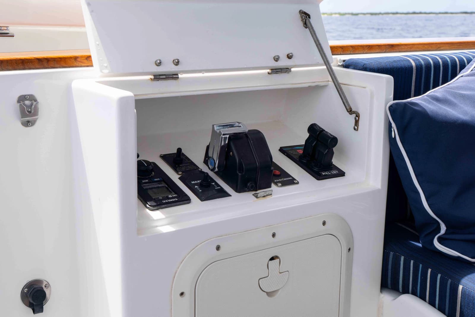 2022 Nordhavn N63