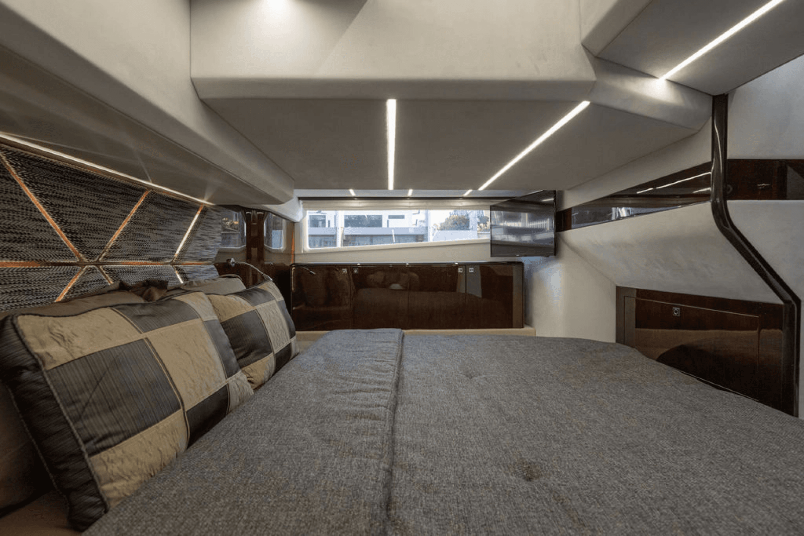 2022 Galeon 410 HTC