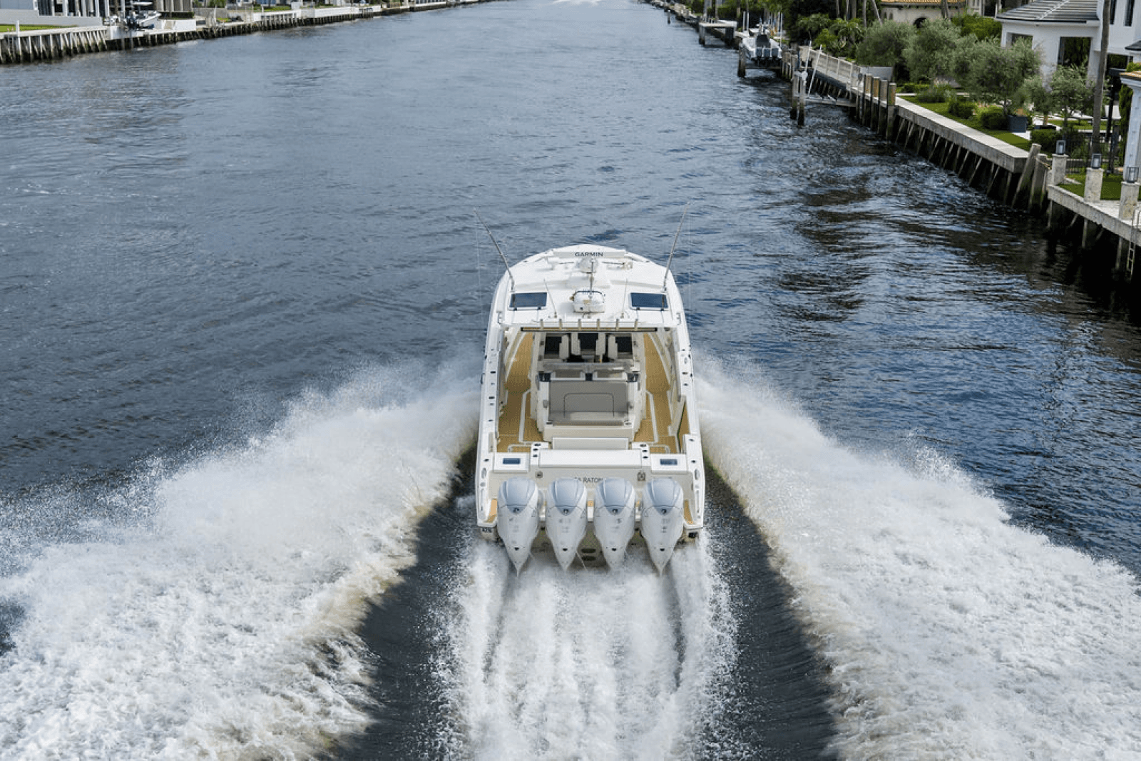 2022 Pursuit S 428 Sport