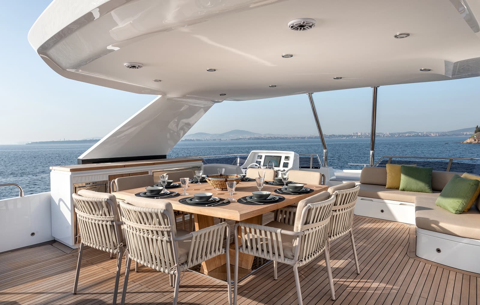 2027 Numarine 22XP