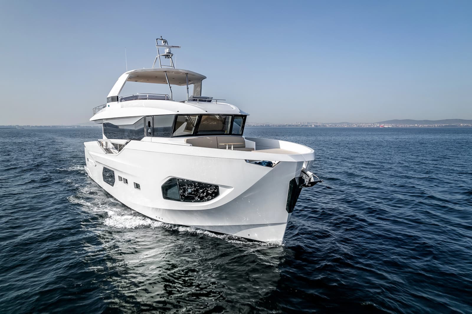 2027 Numarine 22XP