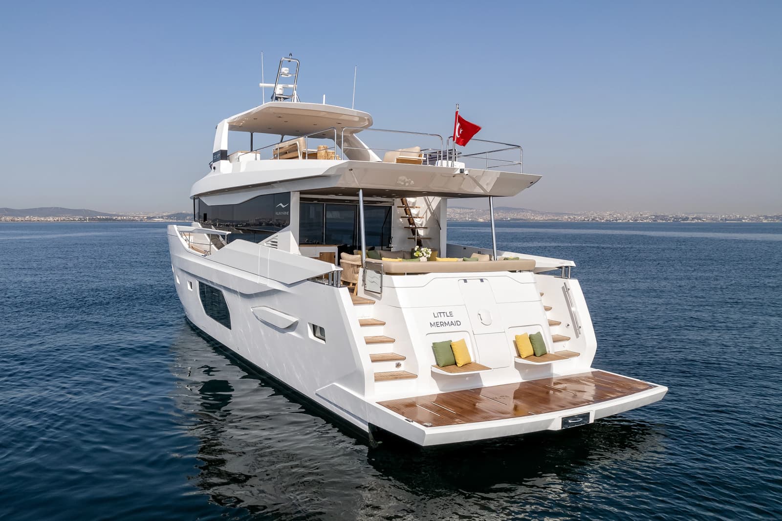 2027 Numarine 22XP