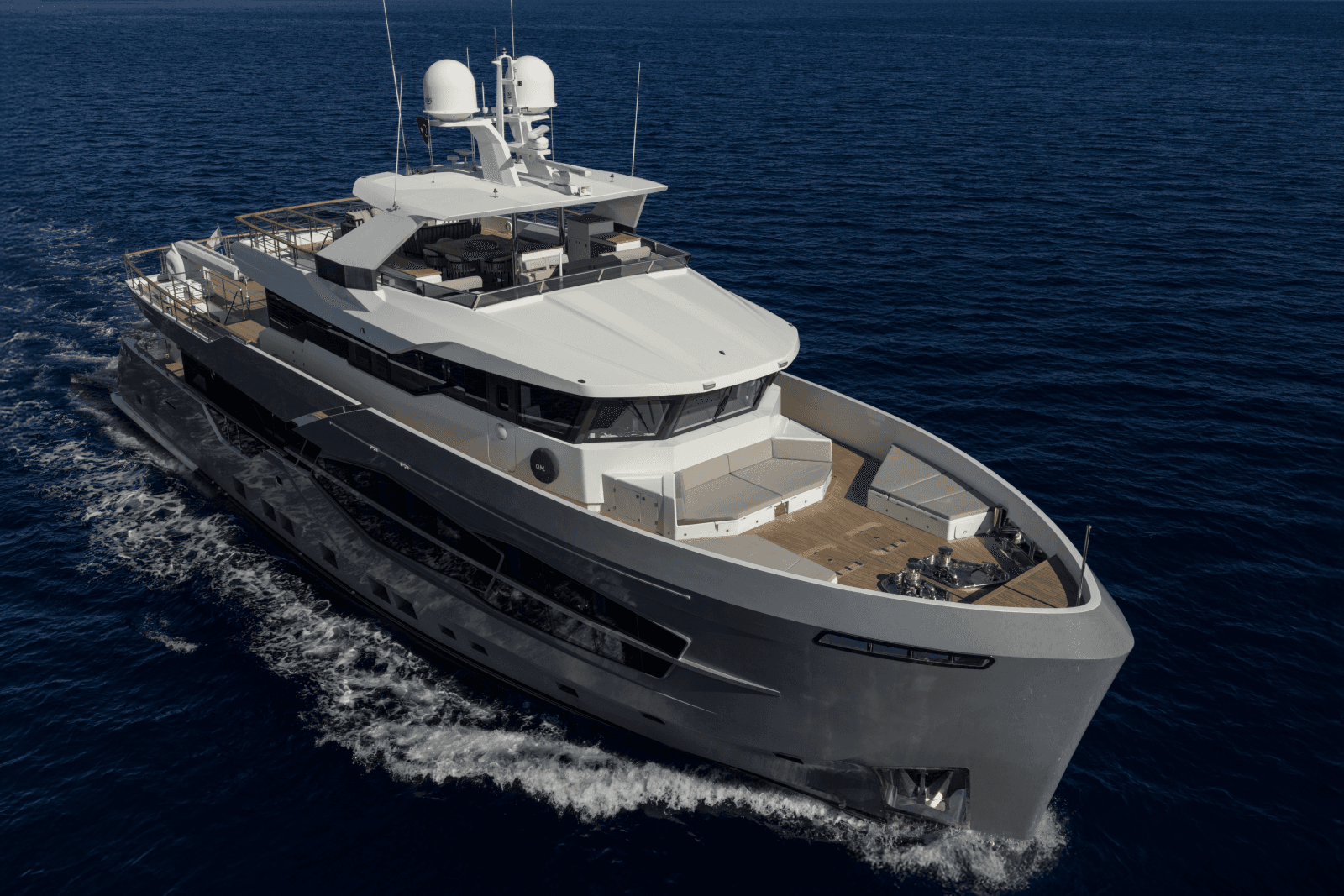 2027 Numarine 32XP