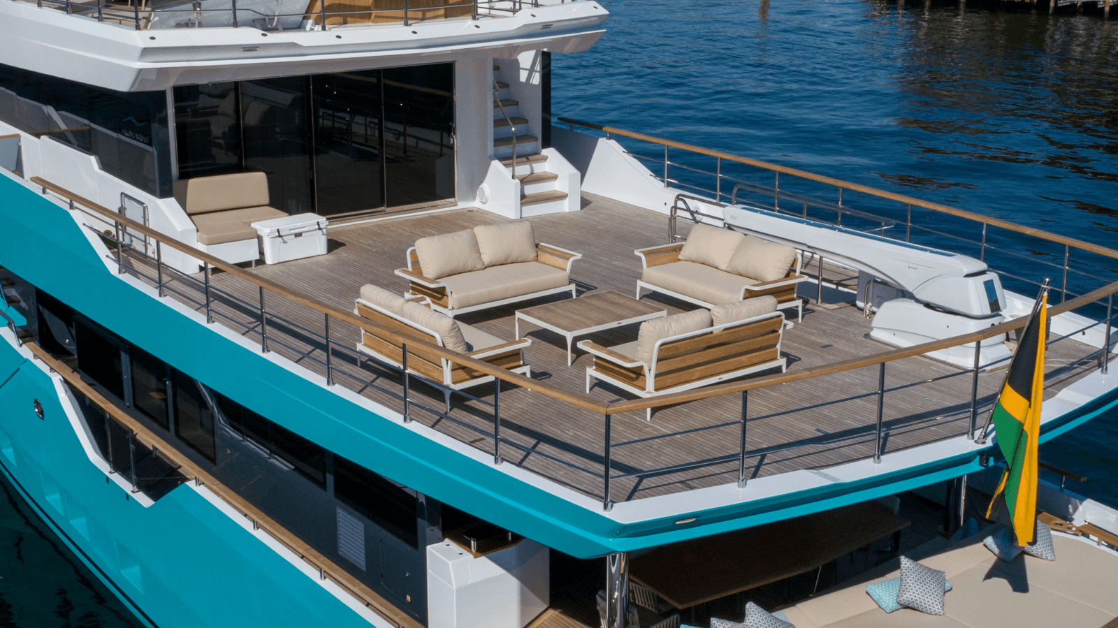 2027 Numarine 32XP