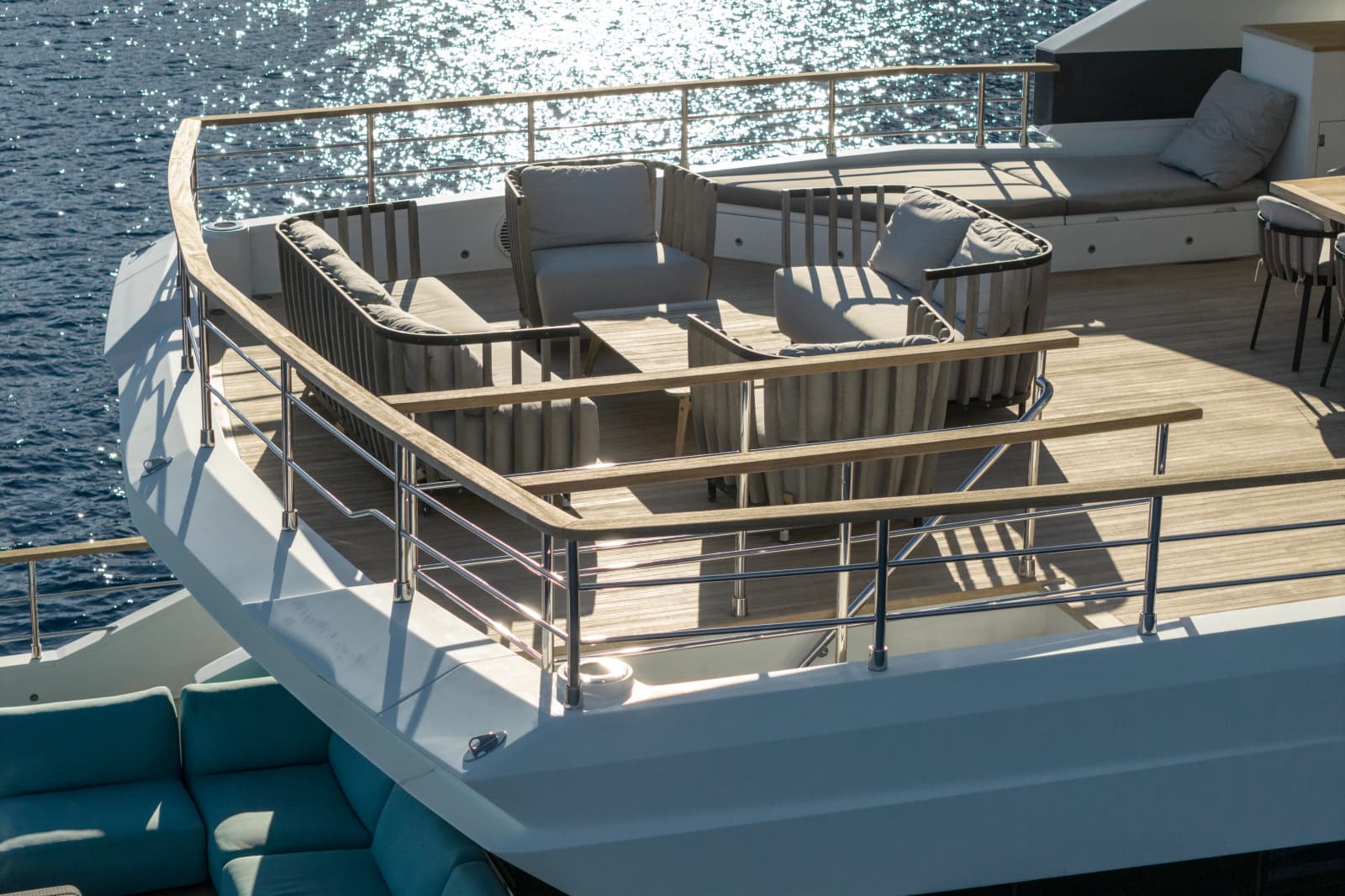 2027 Numarine 32XP