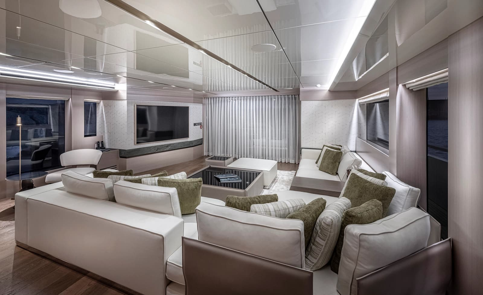 2027 Numarine 32XP