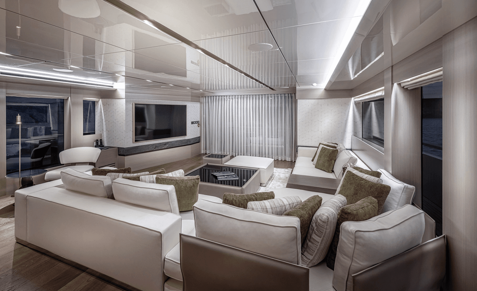 2027 Numarine 32XP