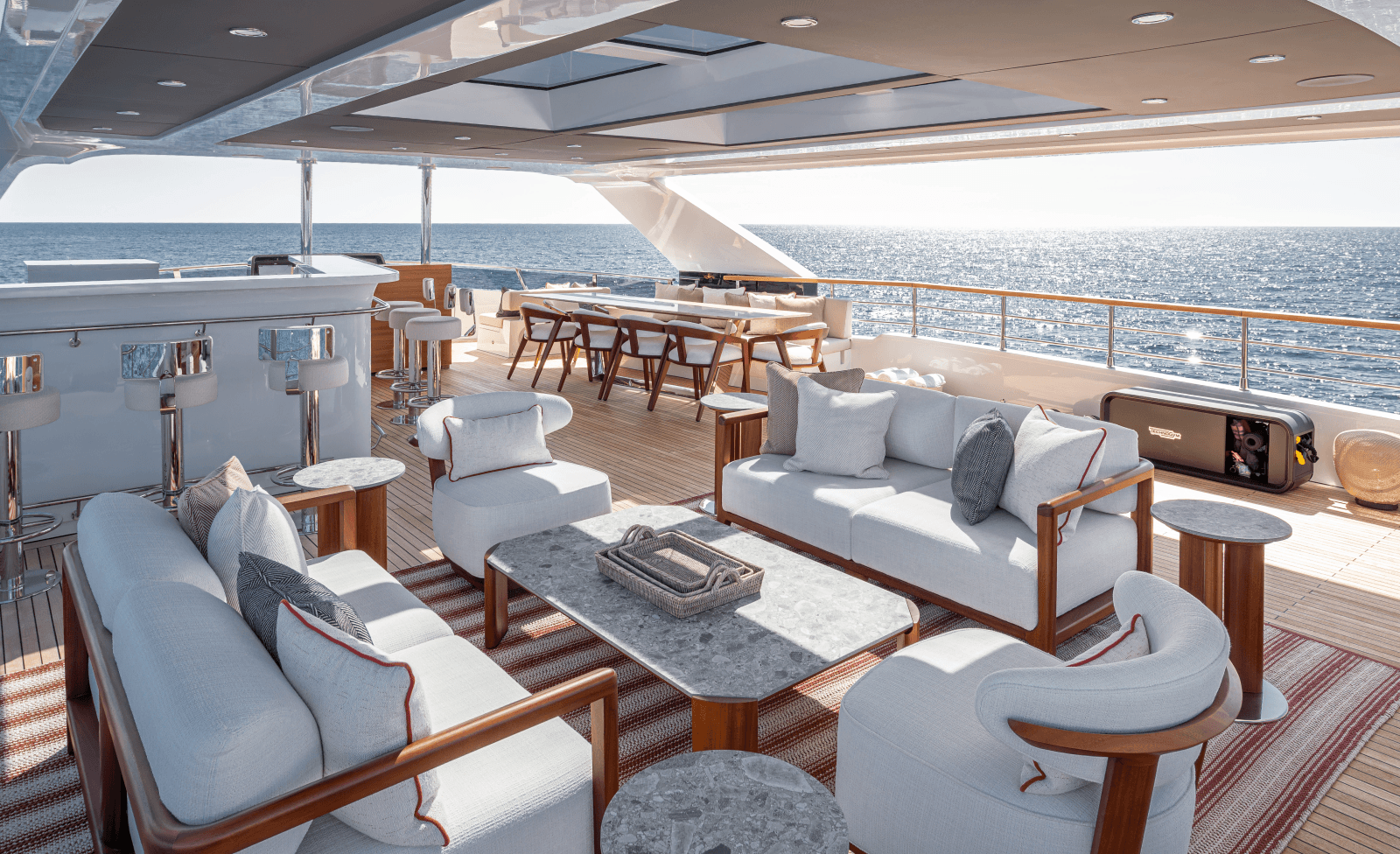2027 Numarine 37XP