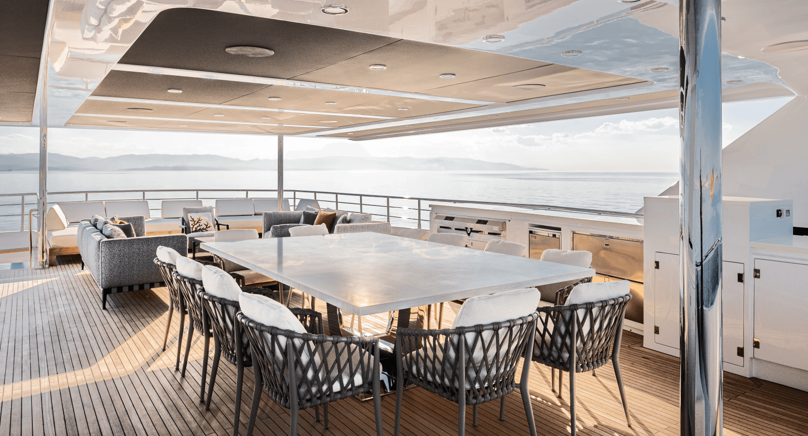 2027 Numarine 40MXP