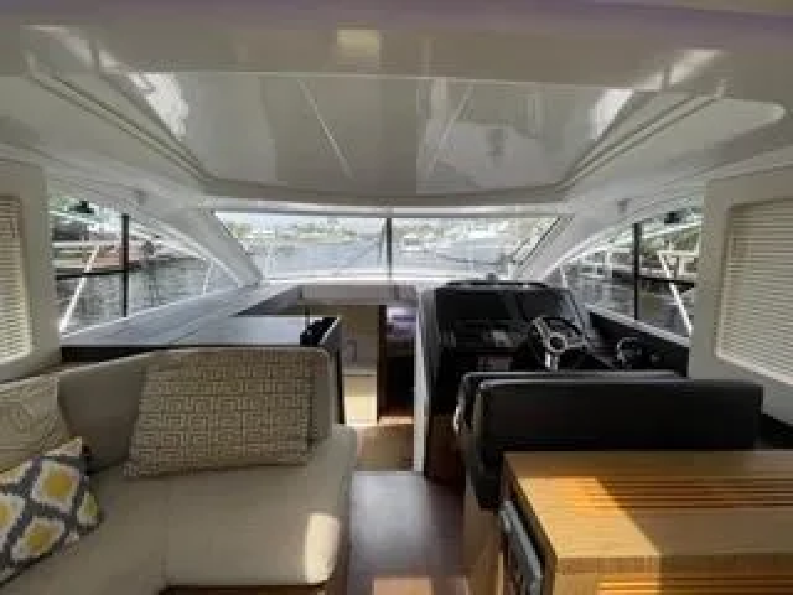 2014 Beneteau Gran Turismo 49
