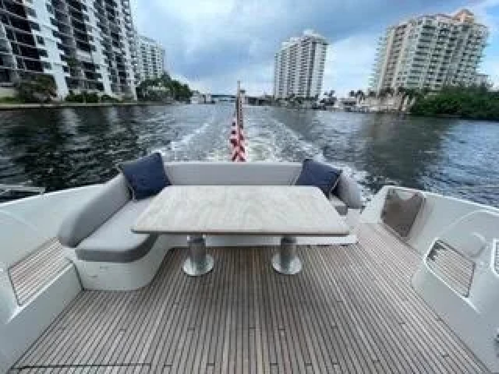 2014 Beneteau Gran Turismo 49