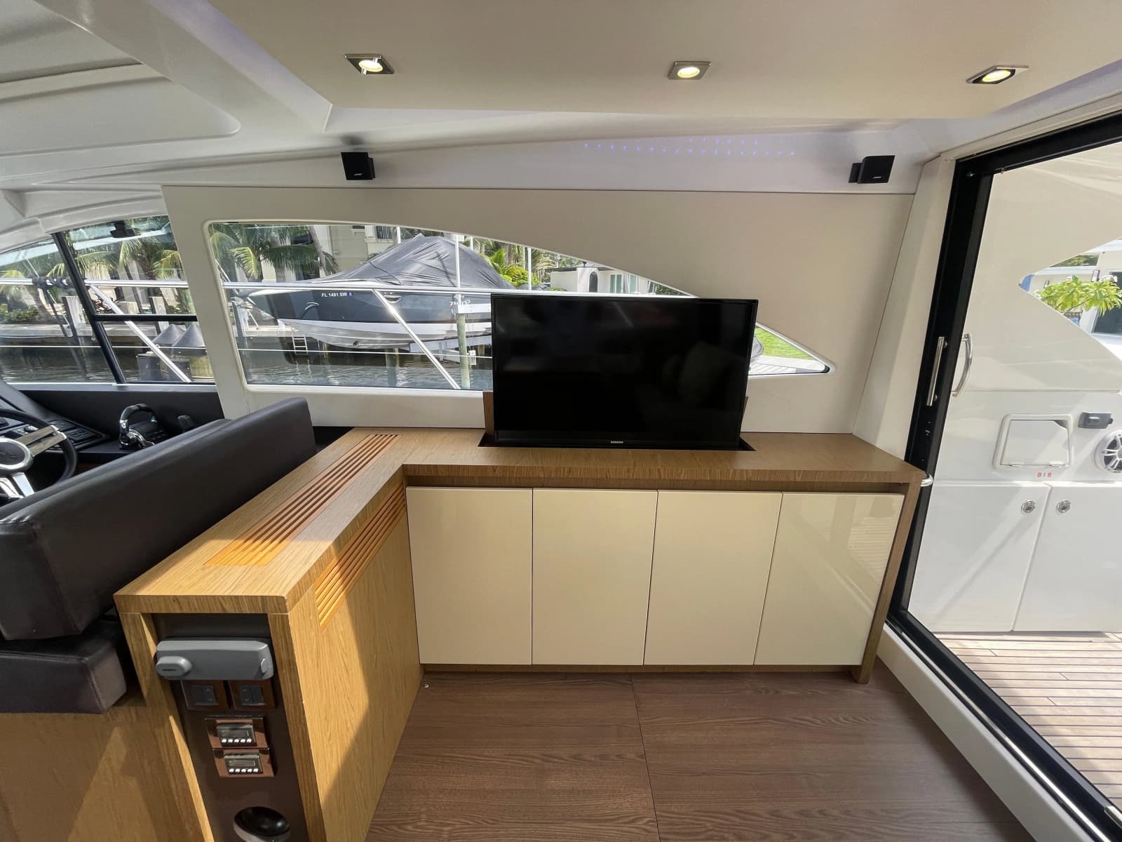 2014 Beneteau Gran Turismo 49