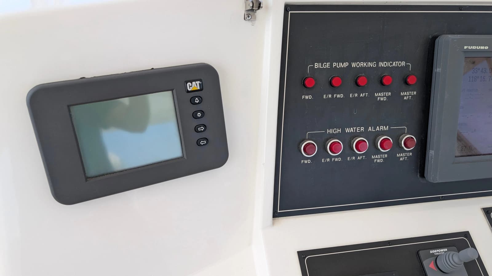 2004 Johnson Motor Yacht
