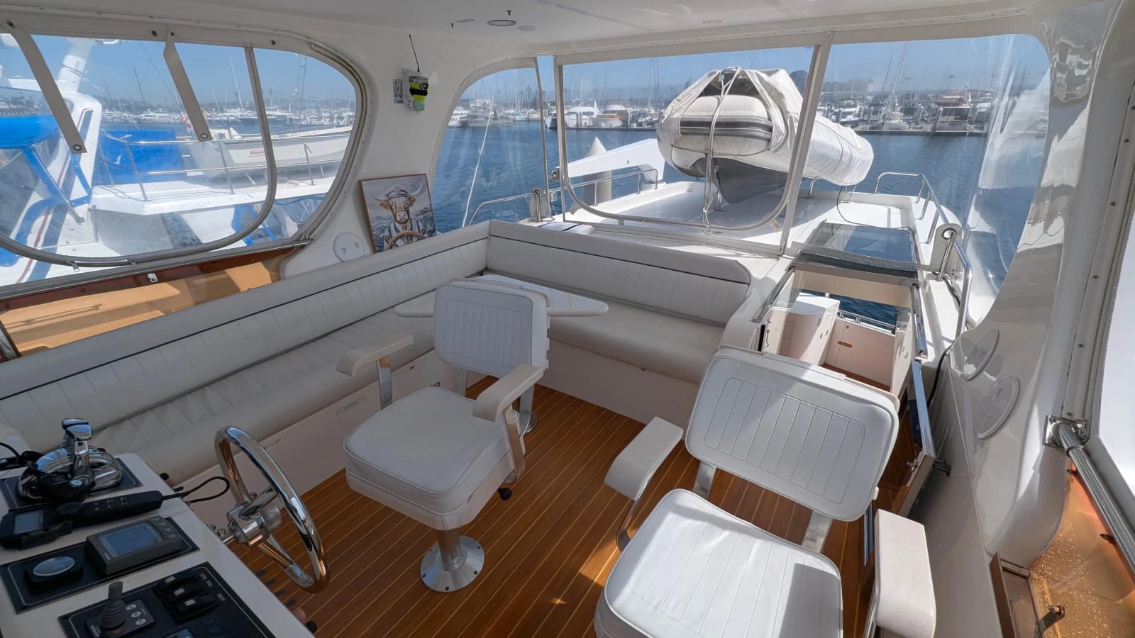 2004 Johnson Motor Yacht