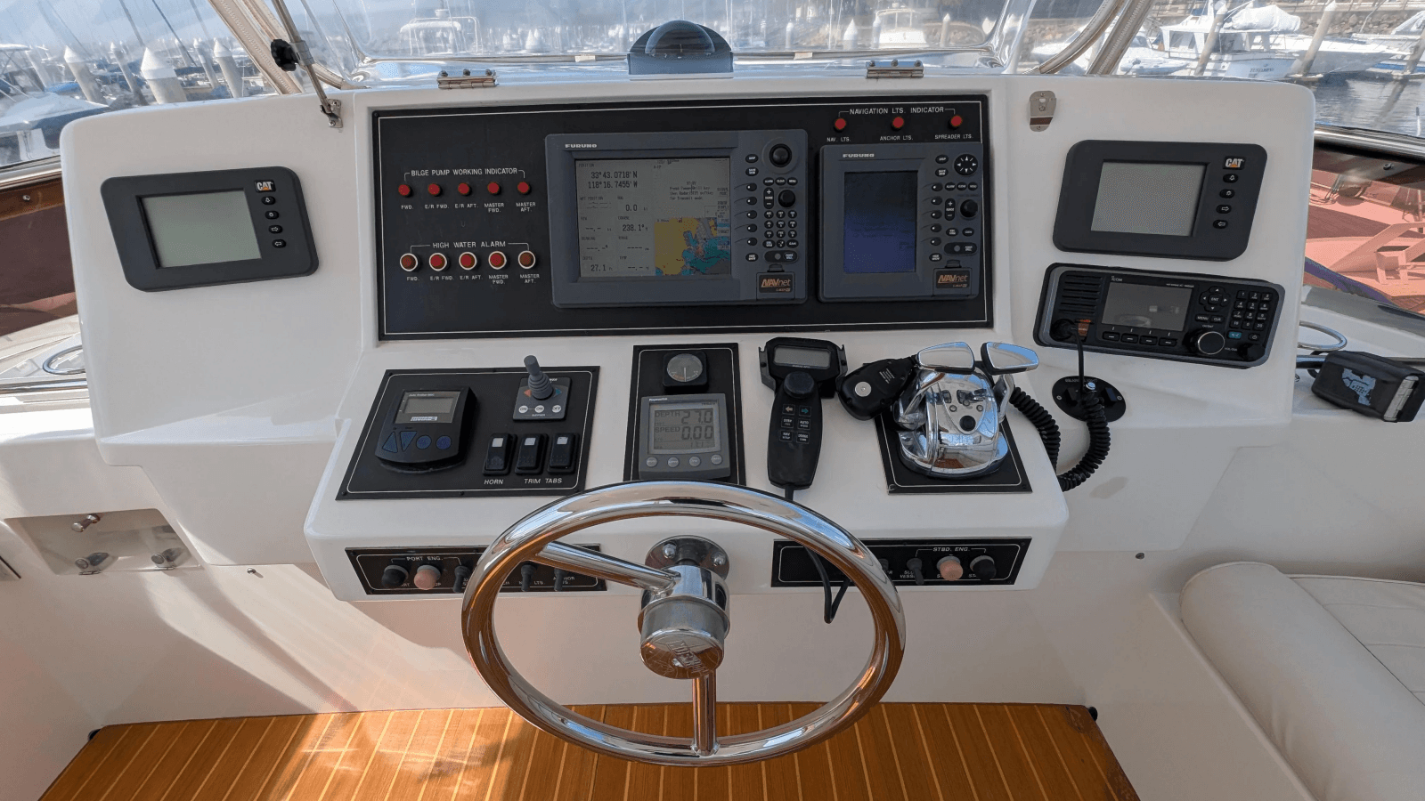 2004 Johnson Motor Yacht