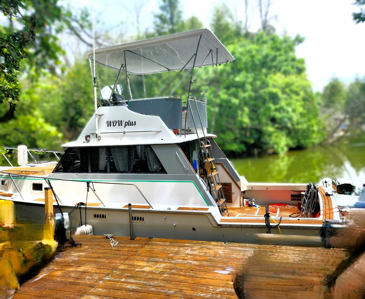 1982 Mainship 34
