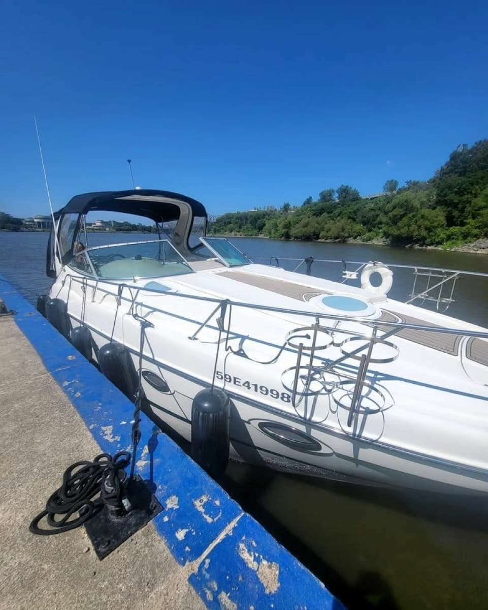 2002 Maxum 3100 SCR