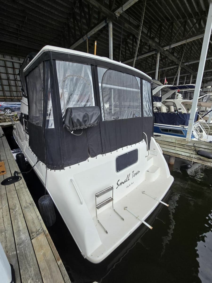 1990 Bayliner 4387 Motoryacht 43