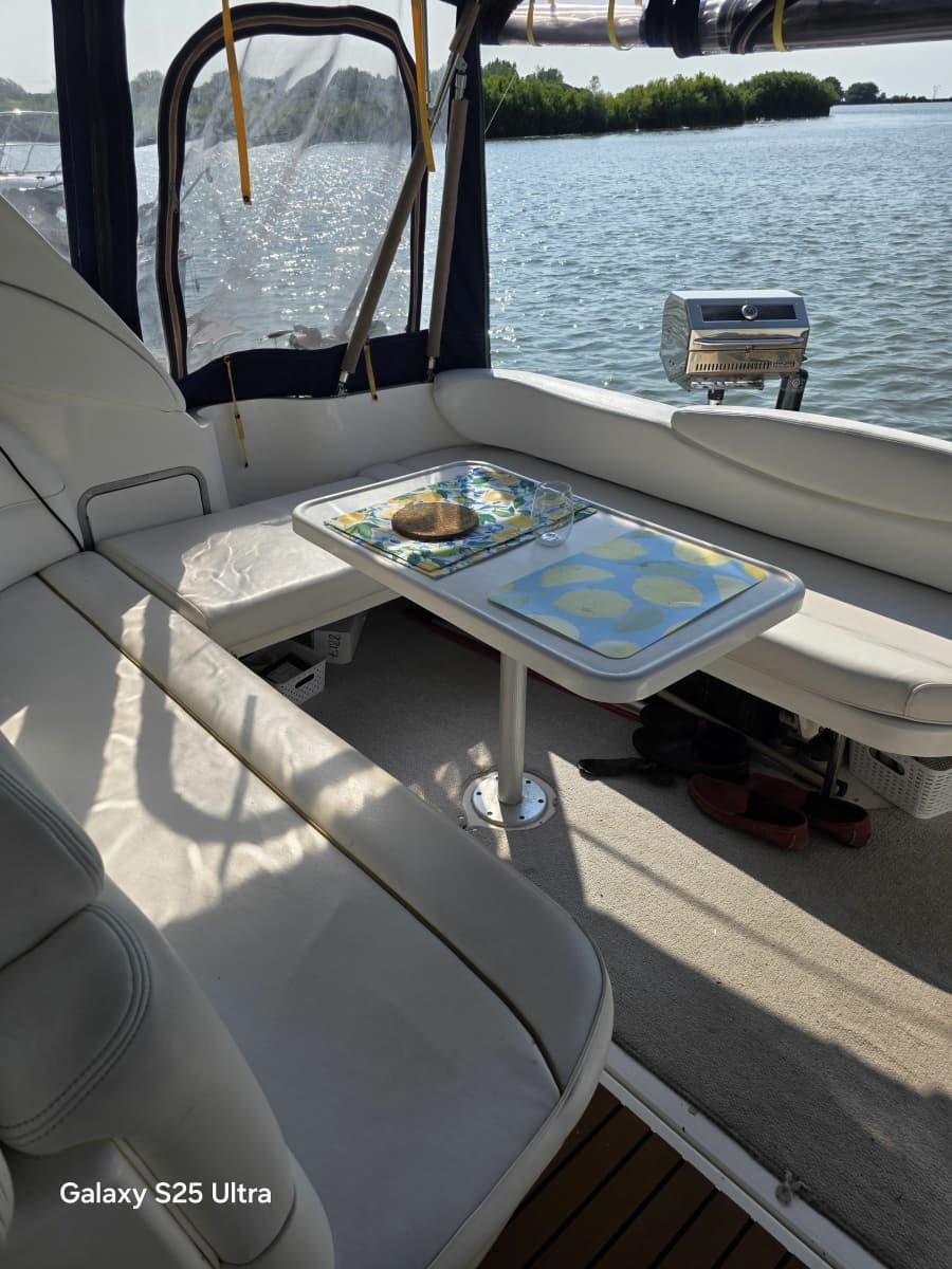 2001 Sea Ray 340 Sundancer 34